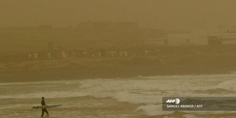 Tormenta de arena del desierto del Sahara Tormenta de arena del desierto del Sahara