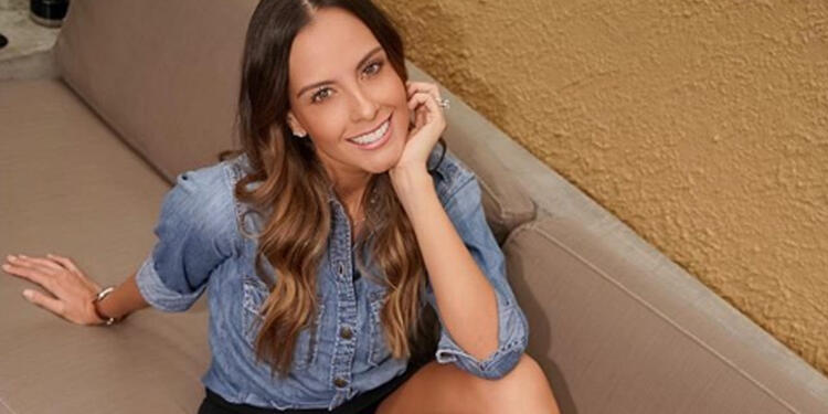 La presentadora reapareció en Instagram y envió un sentido mensaje a su fallecido amigo.