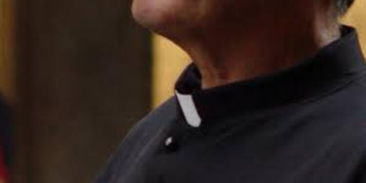 Sacerdote Sacerdotes