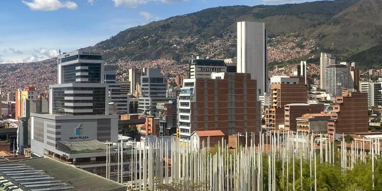En Medellín el comercio se reactivará bajo protocolos de bioseguridad.