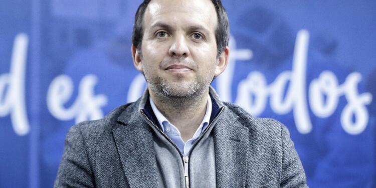Ernesto Lucena - Ministro de Deporte Ernesto Lucena - Ministro de Deporte
