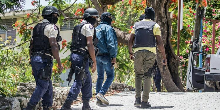 Buscan a sospechosos de asesinar a Jovenel Moise, presidente de Haití