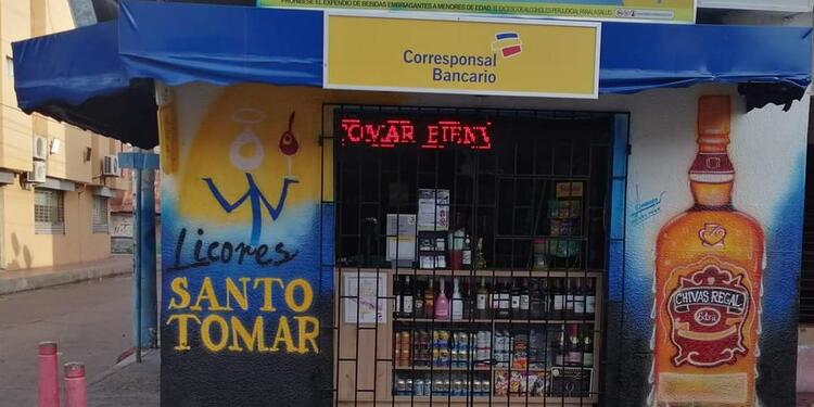 Afirma que el disgustó lo ocasionó el no poder venderle dos cervezas que ya se le habían acabado