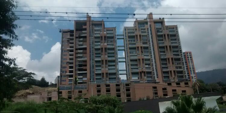 Continental-Towers-2.jpg