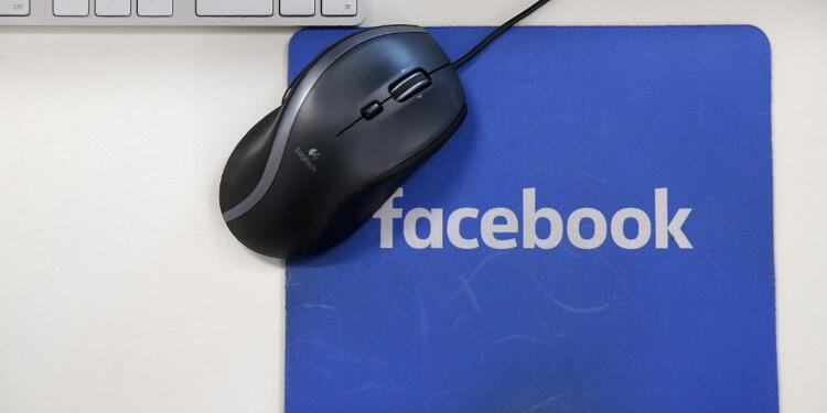 FacebookFotoRefAFP.jpg