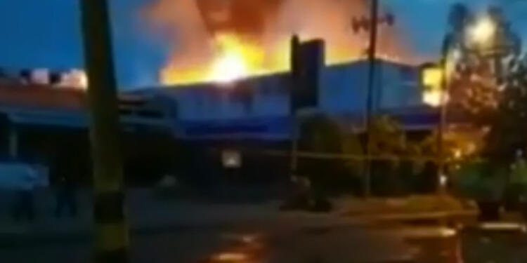 IncendioSupermercadosNeivaNoticiasRCN.jpg