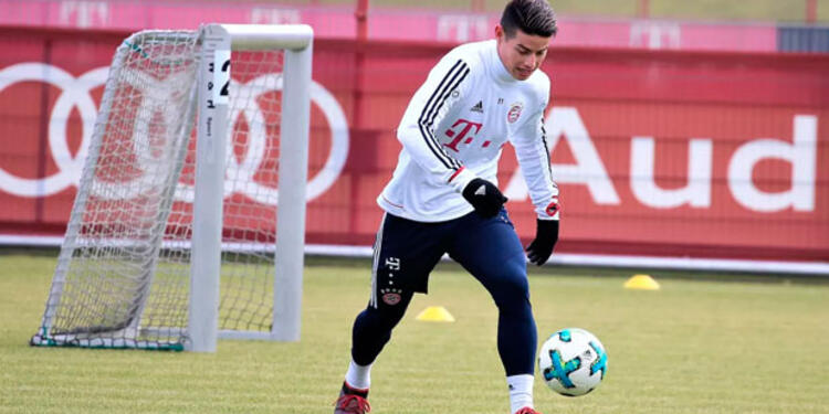 James-Rodriguez-en-entrenamientos-Bayern-Munich.jpg