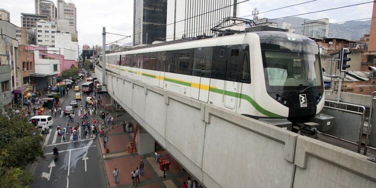 MetroMedellinRefAFP1.jpg