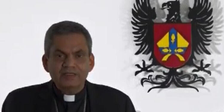 MonseñorElkinFernandoÁlvarezSecretarioGeneralConferenciaEpiscopal.jpg