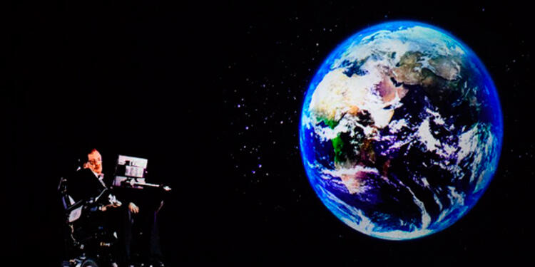 Stephen-Hawking-afp.jpg