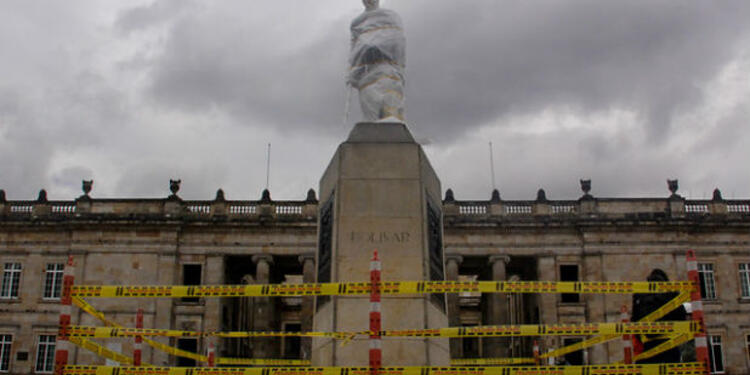 plazasimonbolivar.jpg