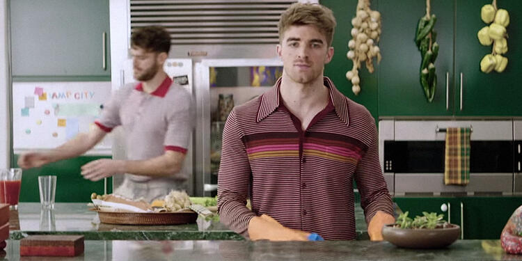 the-chainsmokers-you-owe-me-MV-vid-2018-billboard-1548.jpg