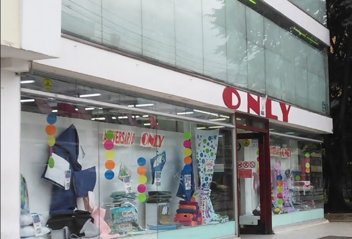 Almacenes Only en Madrid | Catálogos y Promociones Colección SS 2022