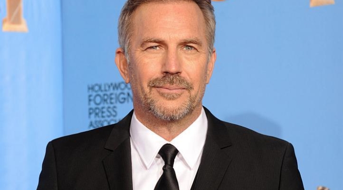 1218-kevin-costner-afp.jpg