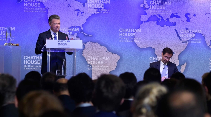 171109_02_PremioChathamHouseLondres_1800.jpg