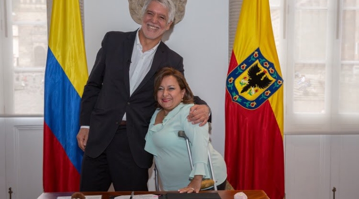Claudia Liliana Rodríguez junto al alcalde de Bogotá, Enrique Peñalosa Claudia Liliana Rodríguez junto al alcalde de Bogotá, Enrique Peñalosa