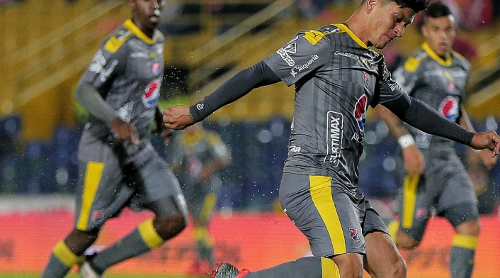 Germán Ezequiel Cano con el Deportivo Independiente Medellín Germán Ezequiel Cano con el Deportivo Independiente Medellín