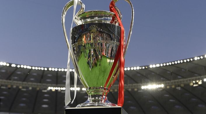 La 'orejona', trofeo para el campeón de la Champions League / AFP La 'orejona', trofeo para el campeón de la Champions League / AFP