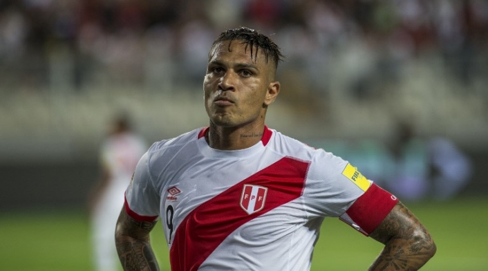 Paolo Guerrero, delantero de Perú Paolo Guerrero, delantero de Perú