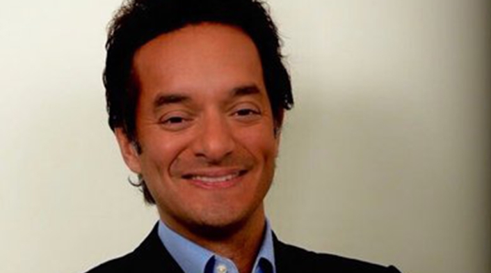 Alberto Bernal, columnista