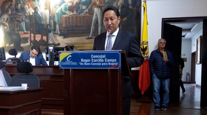 Carrillo afirma que nueva implementación de tabletas en taxis no tiene estudios