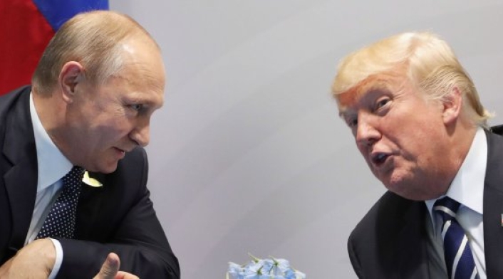 Los presidentes de Rusia, Vladimir Putin, y Estados Unidos, Donald Trump.