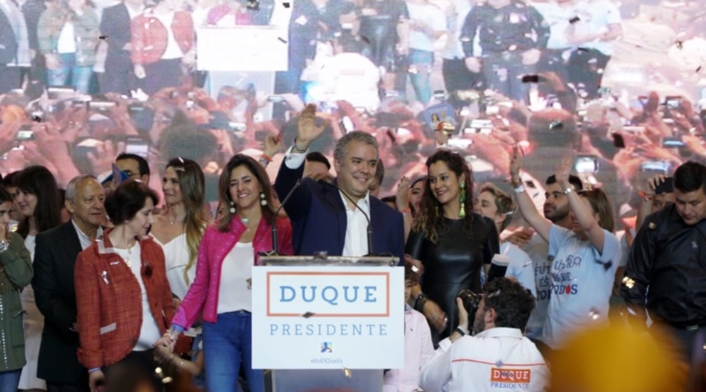 Duque derrotó a Gustavo Petro en segunda vuelta Duque derrotó a Gustavo Petro en segunda vuelta