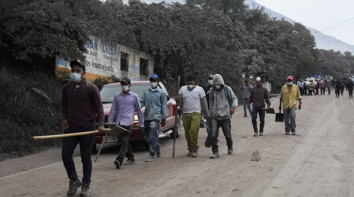 Labores de rescae tras erupción del volcán de Fuego en Guatemala Labores de rescae tras erupción del volcán de Fuego en Guatemala