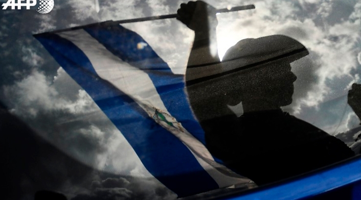 Una de las personas en Managua que protesta contra el régimen de Daniel Ortega