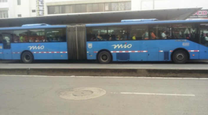 Bus del Mio en Cali