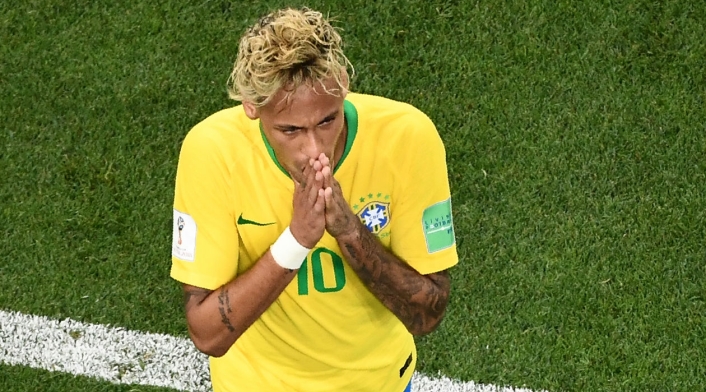 Neymar tuvo un opaco debut en Rusia