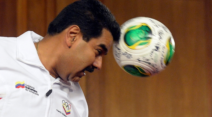 Nicolás Maduro, presidente de Venezuela, debe afrontar duros líos de inflación