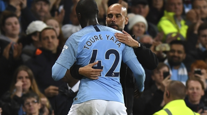 Pep Guardiola y Yaya Touré