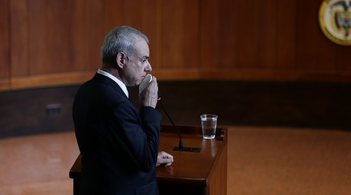 Rodrigo Escobar Gil Rodrigo Escobar Gil