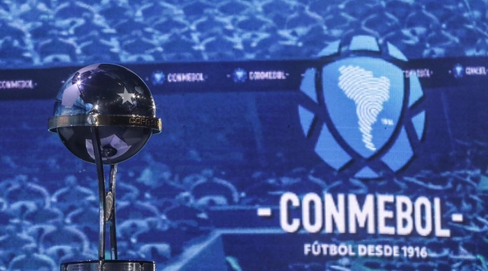 Copa Sudamericana - trofeo