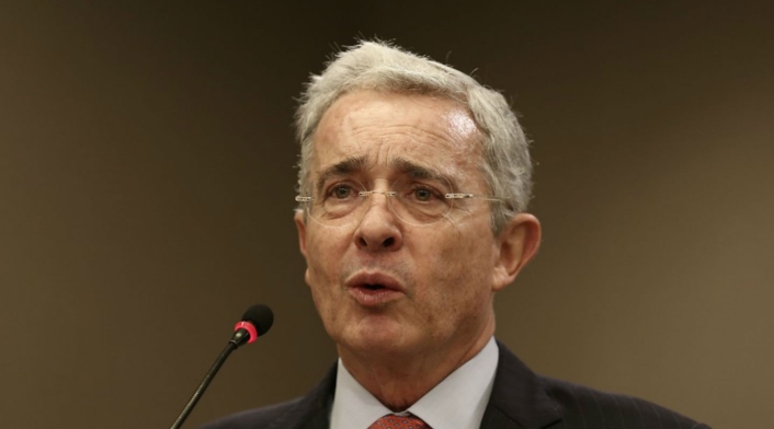 El exsenador Álvaro Uribe Vélez