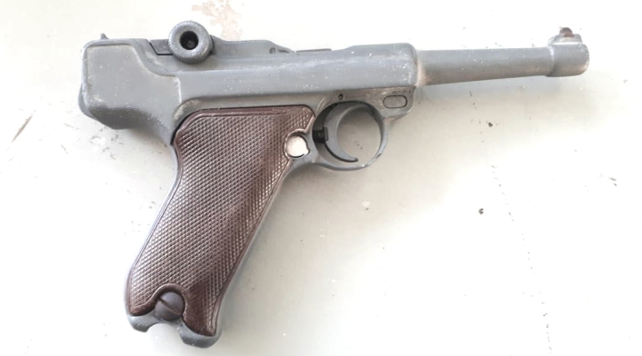 PISTOLA AVALUADA EN 64 MILLONES DE PESOS