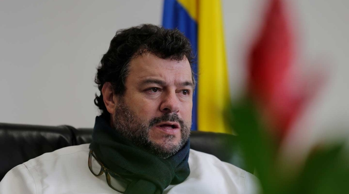 Carlos Alfonso Negret, defensor del pueblo