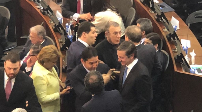 Varios congresistas repitieron curul en el Senado Varios congresistas repitieron curul en el Senado