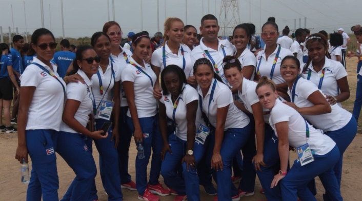 Delegación de Cuba en la presentación