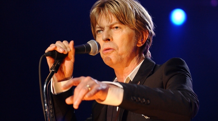 Hallan primera grabación de David Bowie en una cesta de pan