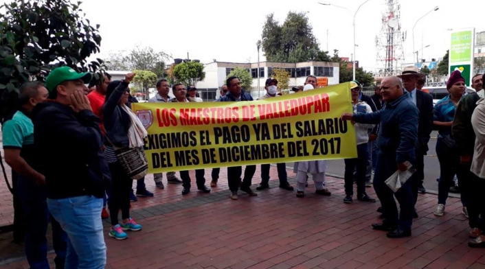 Docentes de Valledupar protestan ante falta de pago Docentes de Valledupar protestan ante falta de pago