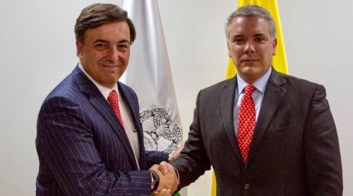 Iván Duque y Registrador Nacional