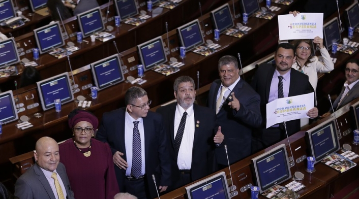 Así aparecieron las Farc en el Congreso el pasado 20 de JUlio.