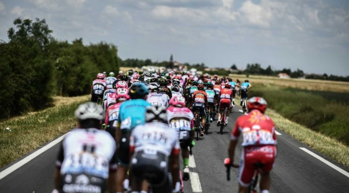 El Tour arranca enmarcado por la polémica de Chris Froome