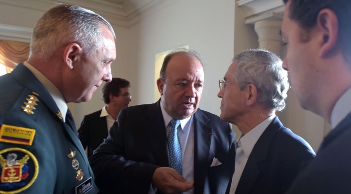 Se reunieron delegados de la Comisión de la Verdad y del MinDefensa, el viernes 13 de julio de 2018.