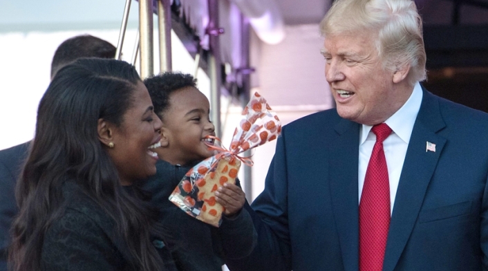 Omarosa Manigault Newman y Donald Trump.