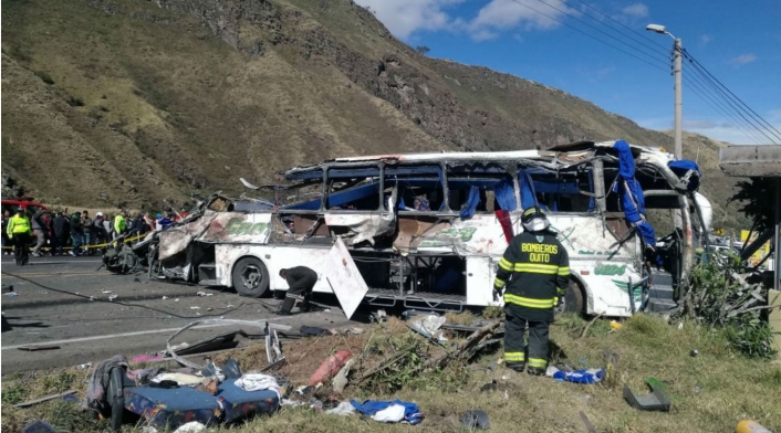 Accidente de bus en Ecuador Accidente de bus en Ecuador