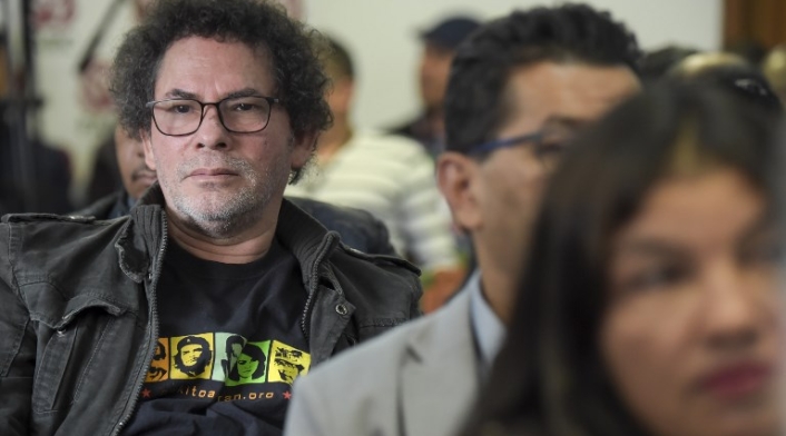 Pastor Álape en el pleno del Consejo de la Farc
