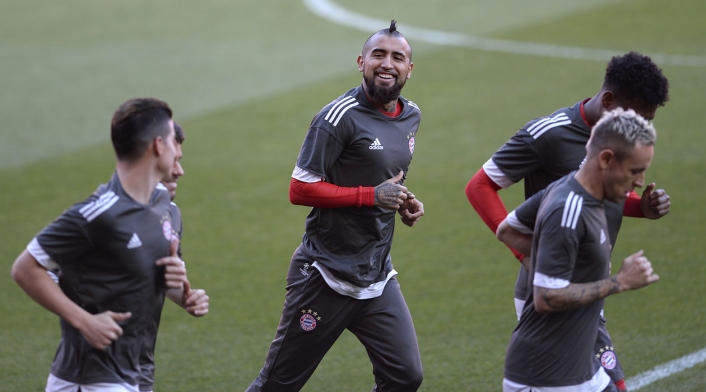 Arturo Vidal en una cesión de entrenamiento con el Bayern Múnich